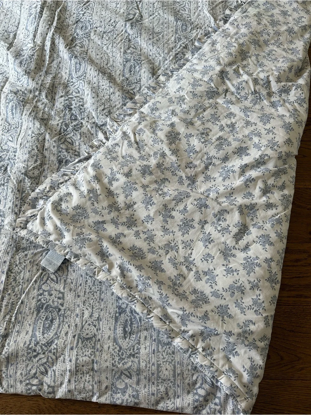 Simply Shabby Chic Reversible 100% Cotton Ruffle Edge Comforter Full XL
